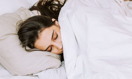 Pourquoi avons-nous besoin d’autant dormir ?